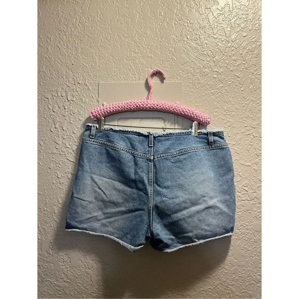 Venezia Jeans Clothing Co. Jean Shorts Woman’s Size 16 100% Cotton